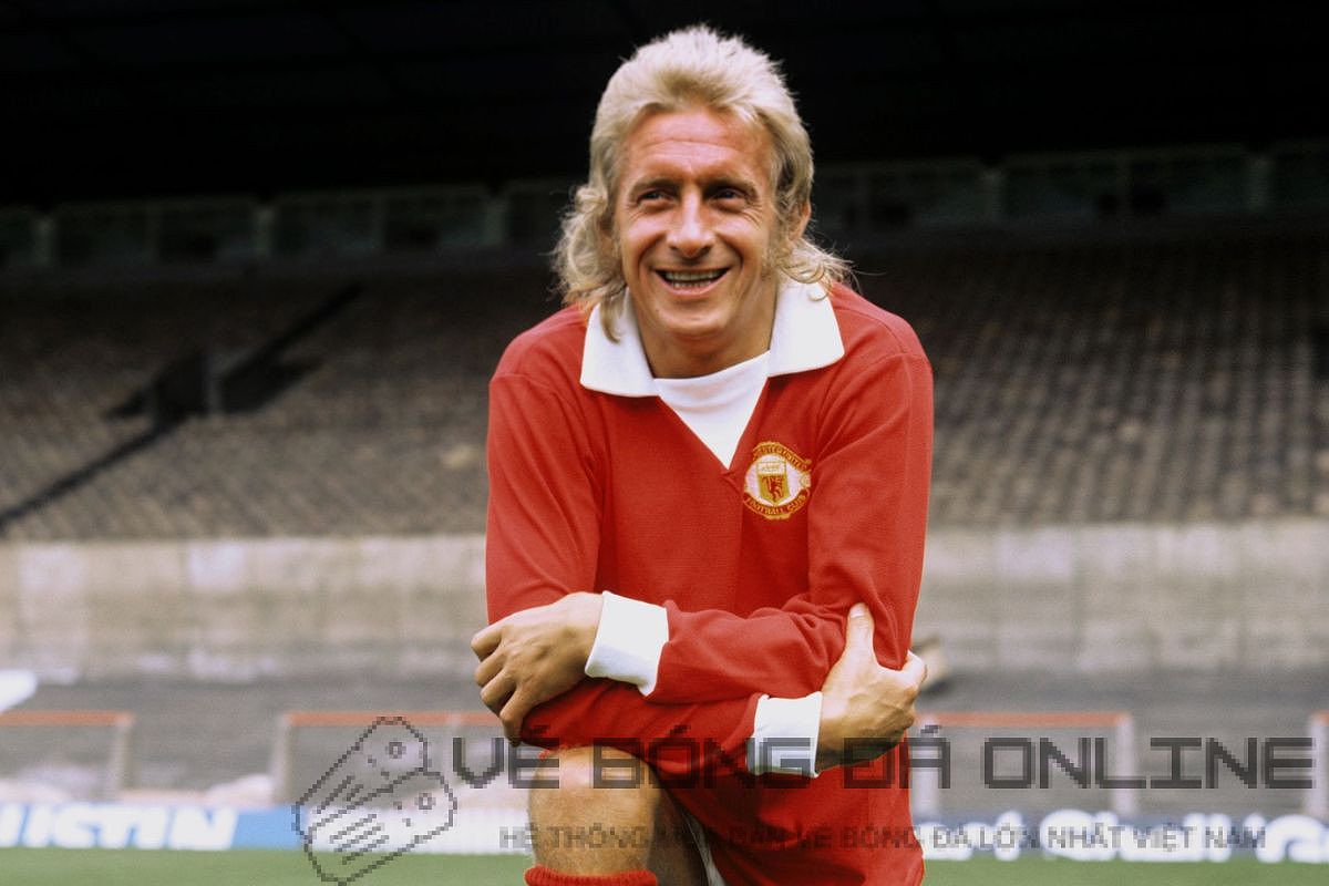 Denis Law - Vua tiền đạo của MU