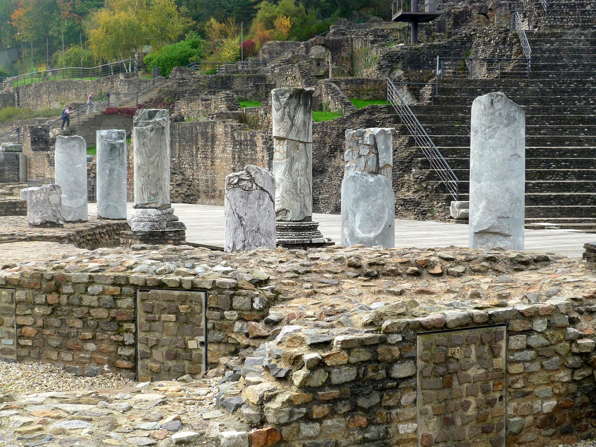 Nhà thờ Fourvière, Lyon