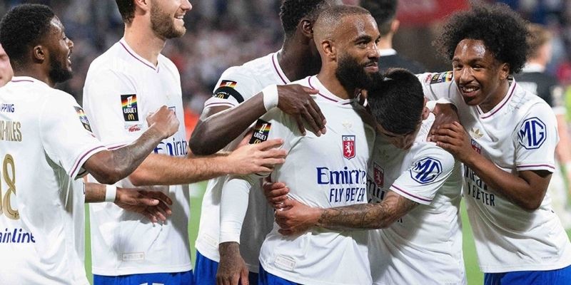 Các cầu thủ huyền thoại Lyon