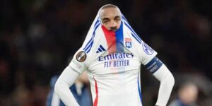 Những Câu Chuyện Truyền Cảm Hứng Về Cầu Thủ Thấp Nhất Thái Lan