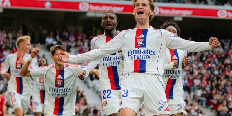 Cầu thủ lyon thi đấu world cup cho brazil